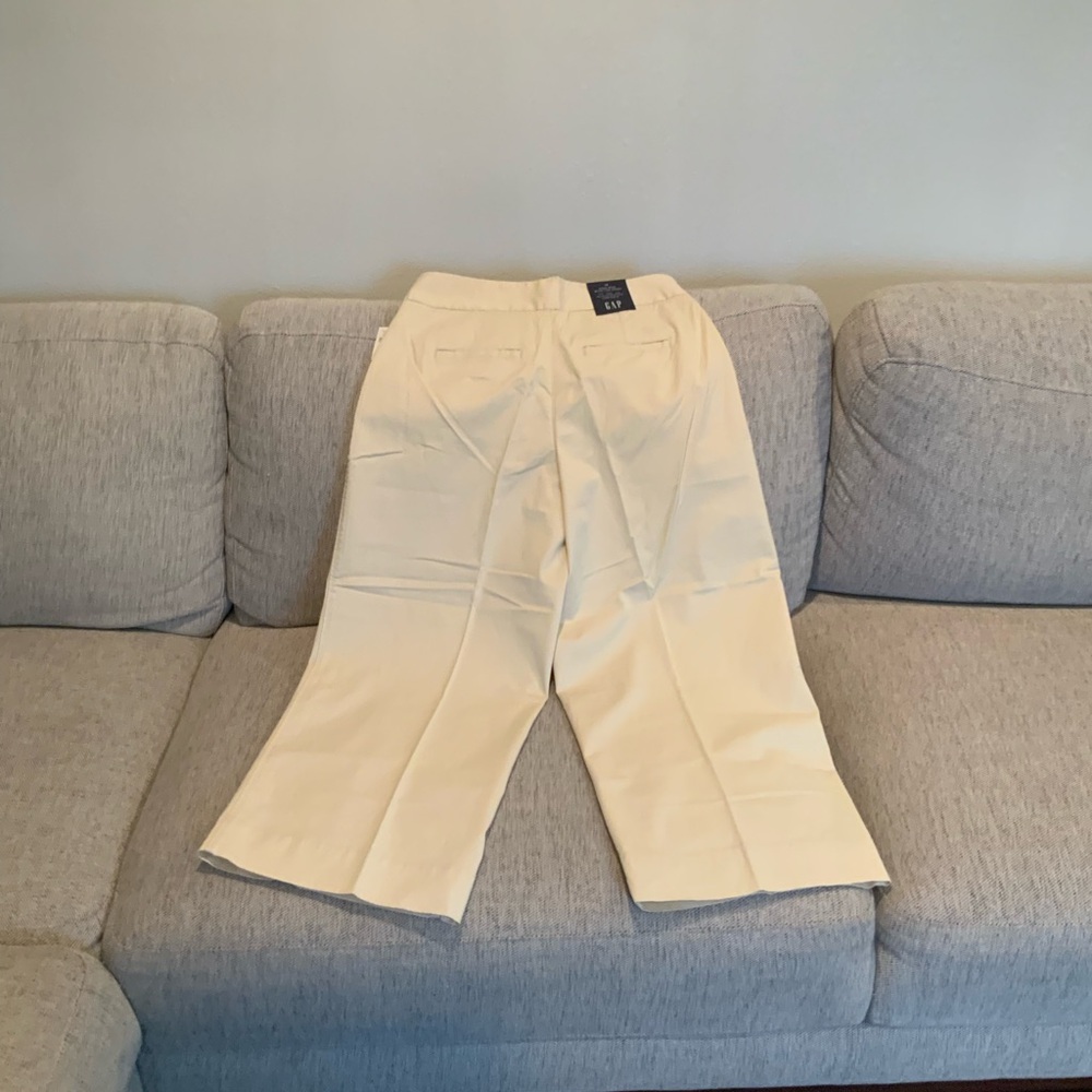 GAP Light Tan High Rise Wide Leg Pants - Picture 2 of 4